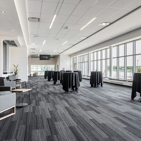 Four Points by Sheraton Lévis Convention Centre Esterno foto