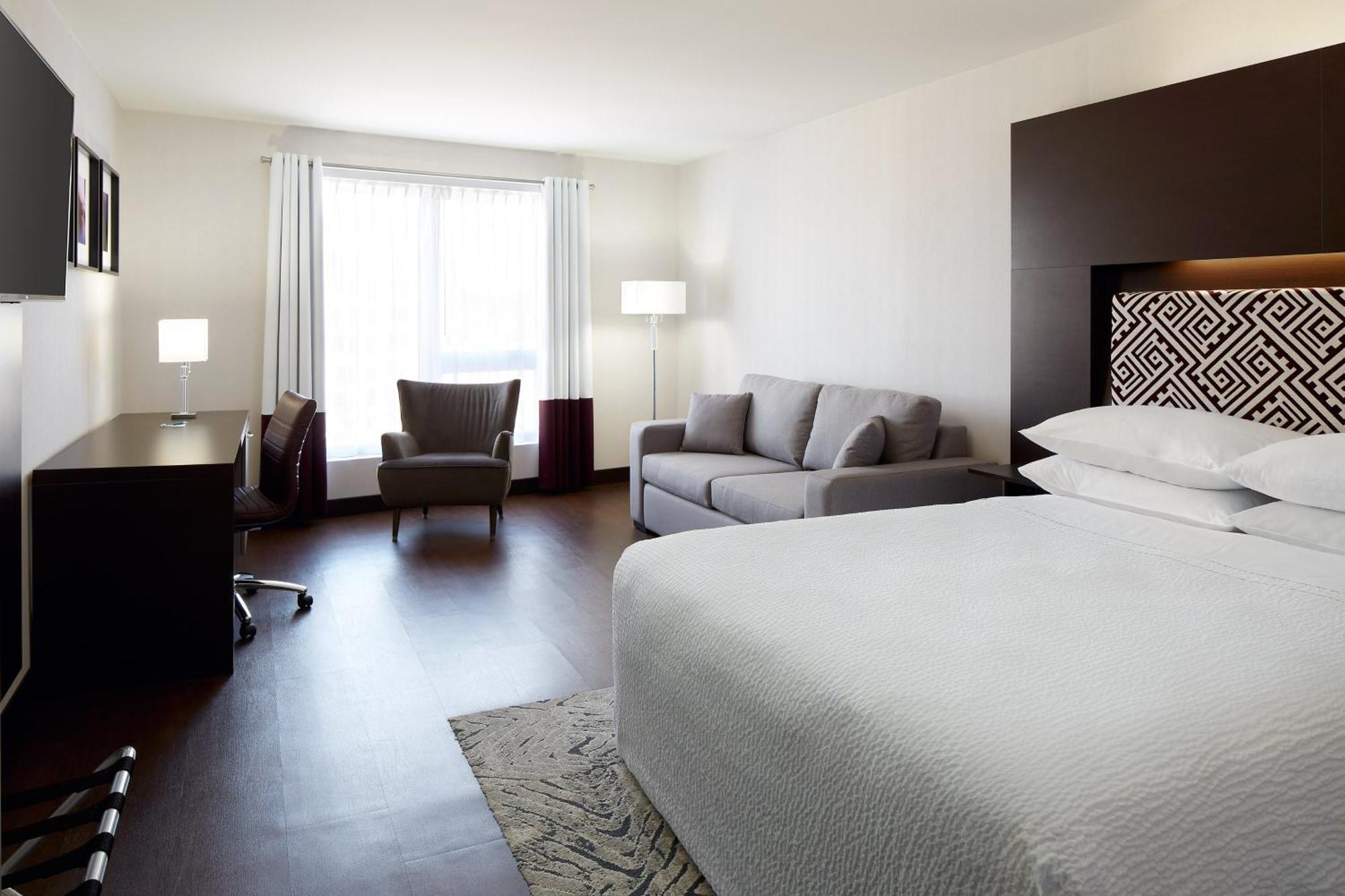 Four Points by Sheraton Lévis Convention Centre Esterno foto