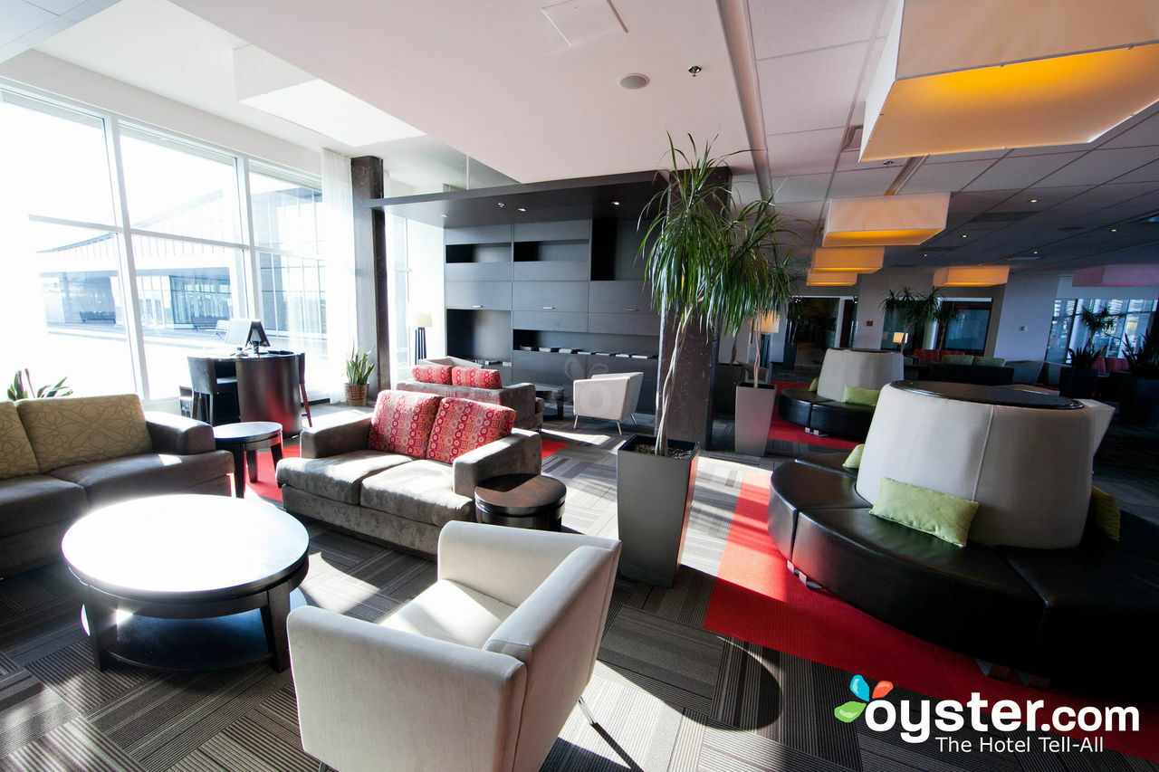 Four Points by Sheraton Lévis Convention Centre Esterno foto